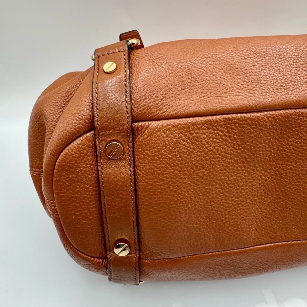 Michael Kors Bedford Tan Leather Satchel | Very Good Condition - Picture 9 of 13